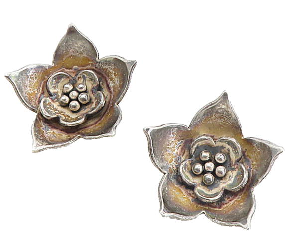 925 Sterling Silver  Vintage Handmade Flower Motif Non Pierce Earrings  EG4499