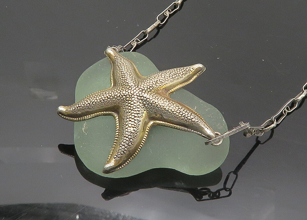925 Sterling Silver  Vintage Green Stone Starfish Motif Chain Necklace  NE3390