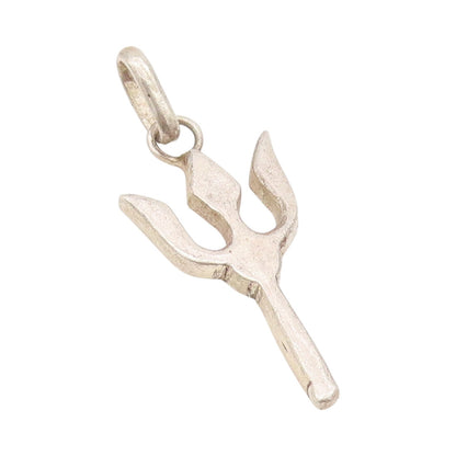 925 Sterling Silver Vintage Pendant Solid Cutout Pointed Devil weapon  PT24328