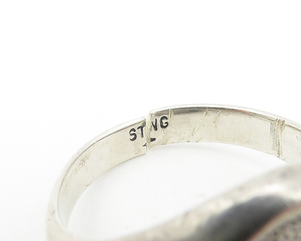 925 Sterling Silver  Vintage Bell Arrow Detail Dome Band Ring Sz 8  RG10796