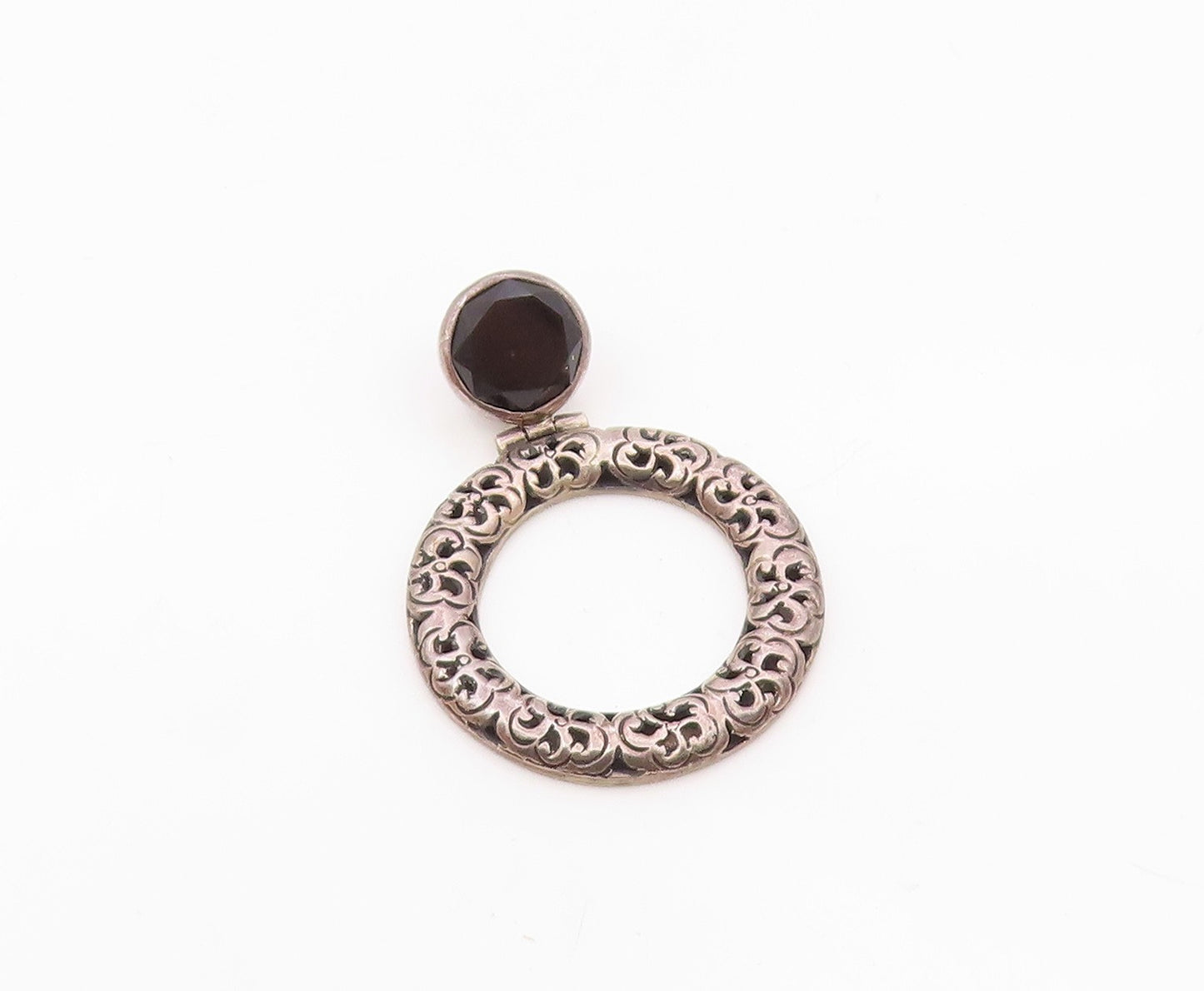 JANICE GIRARDI 925 Silver  Vintage Onyx Swirly Flowers Round Pendant PT22026
