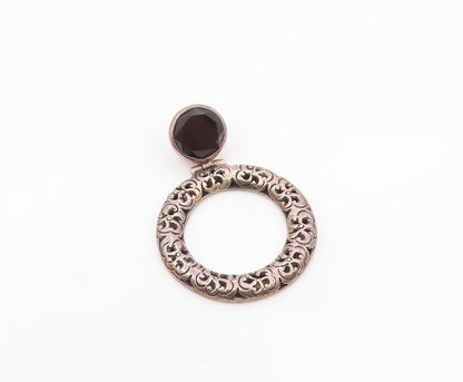 JANICE GIRARDI 925 Silver  Vintage Onyx Swirly Flowers Round Pendant PT22026