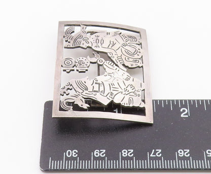 925 Sterling Silver  Vintage Etched Traditional Figures Brooch Pin  BP4053