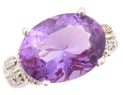 925 Sterling Silver Vintage Ring Oval Cut Amethyst Diamonds Inlay  Sz 7  RG29405