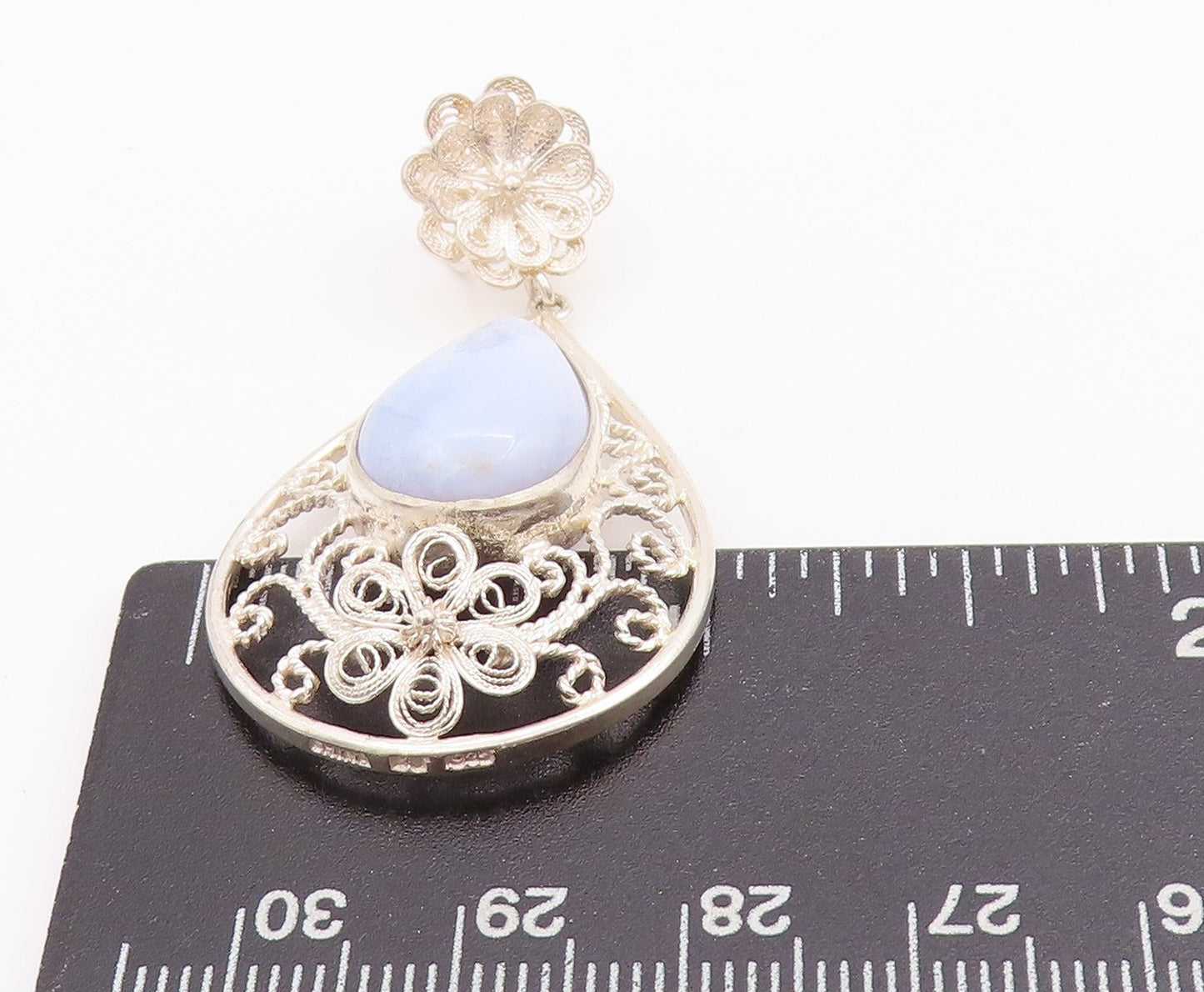 925 Sterling Silver Vintage Pendant Drop Shape Gemstone Swirly Wire Work PT24354