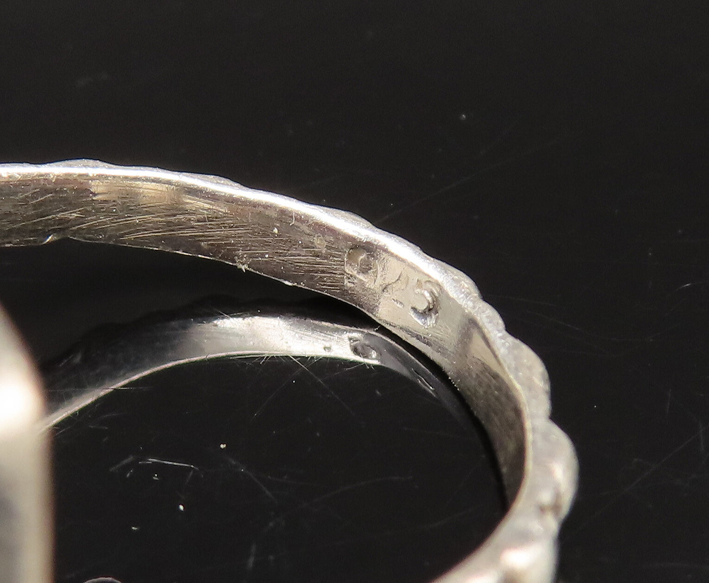 925 Silver  Vintage Cabochon Drusy Quartz & Pattern Band Ring Sz 8  RG26101