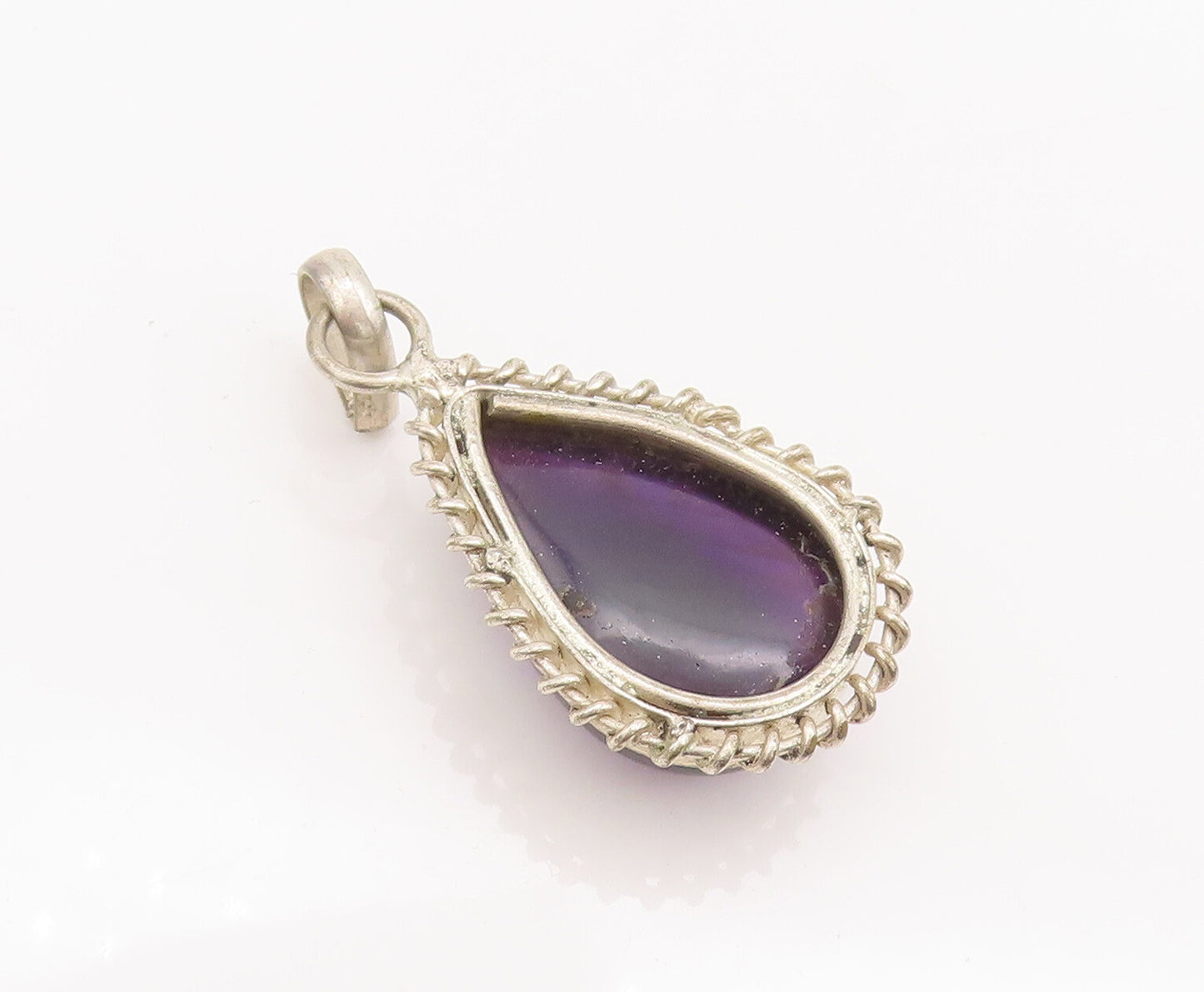 925 Sterling Silver Vintage Pendant Drop Shape Onyx Halo Coiled Border  PT22685