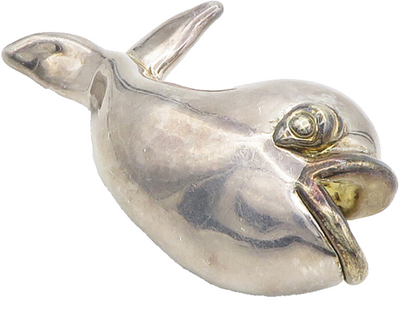 BAT AMI ISRAEL 925 Silver  Vintage Hollow Whale Motif Brooch Pin  BP6141