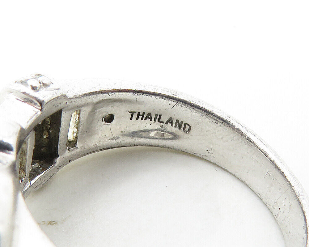 925 Sterling Silver  Shiny Topaz Belt Buckle Motif Band Ring Sz 8  RG17328