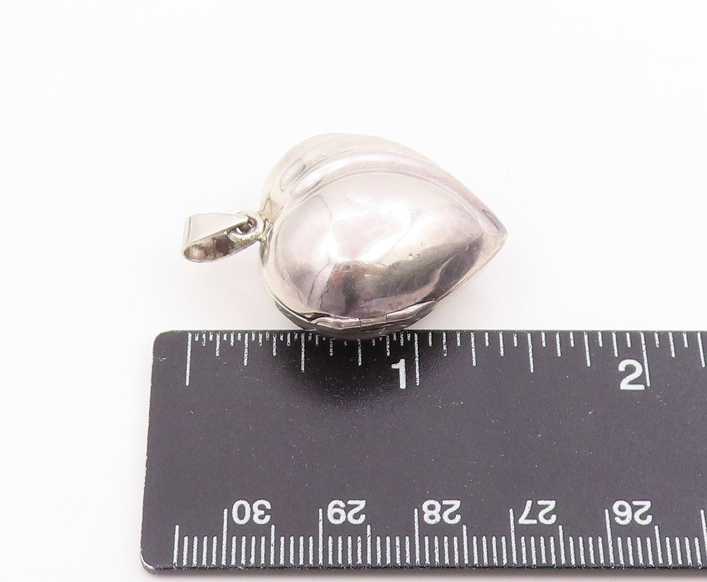 925 Sterling Silver Vintage Pendant Modernist Ribbed Love Heart OPENS  PT26129