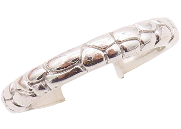 925 Sterling Silver Vintage Ring Pebble Effect Design Etched  Sz 7  RG29300