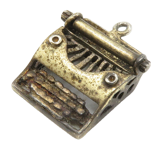 925 Sterling Silver  Vintage Old Fashioned Type Writer Pendant  PT11292