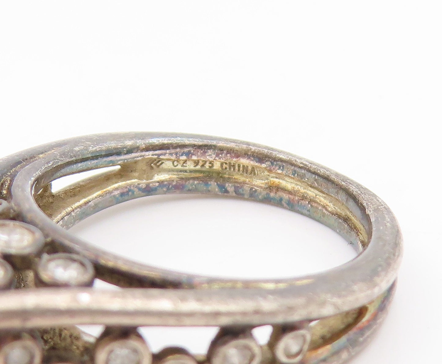 925 Sterling Silver Vintage Ring Round Cut CZ Intricate Openwork  Sz 6  RG34359