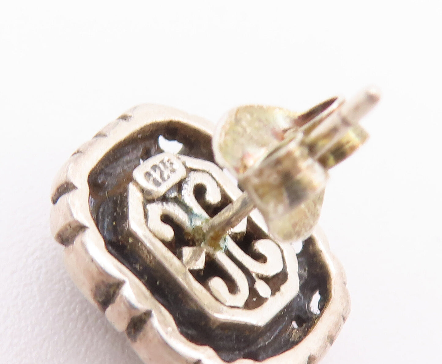 925 Sterling Silver Vintage Earrings Cabochon Square Onyx Swirly Carved  EG12900