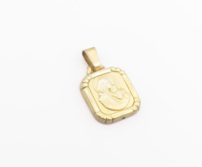 925 Sterling Silver Vintage Pendant Gold Plated Virgin Mary & Baby Jesus PT26517