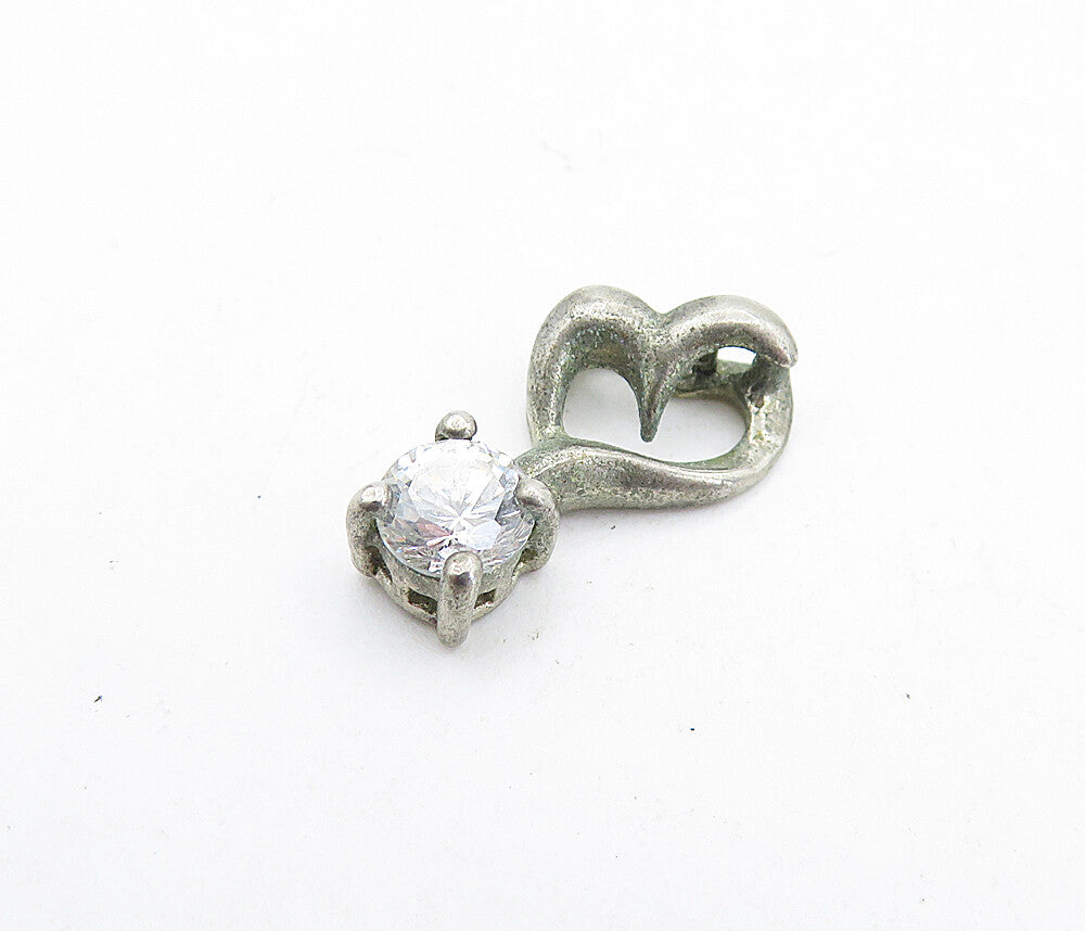 925 Sterling Silver  Vintage Petite Cubic Zirconia Love Heart Pendant  PT3956