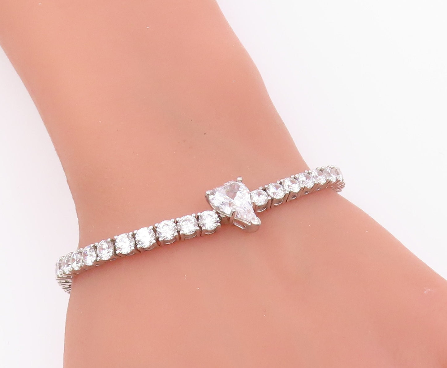 925 Sterling Silver Vintage Bracelet Heart Cut CZ Main Stone & CZ Band  BT10203