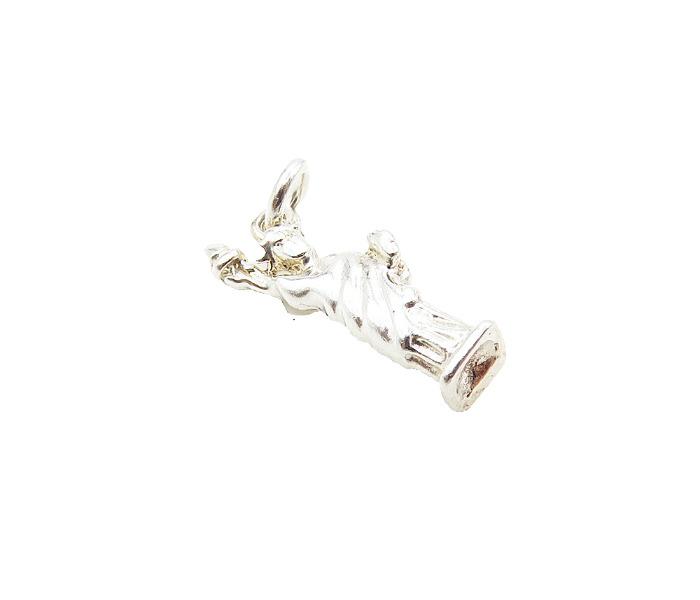 925 Sterling Silver  Vintage Petite Shiny Statue Of Liberty Pendant  PT6868