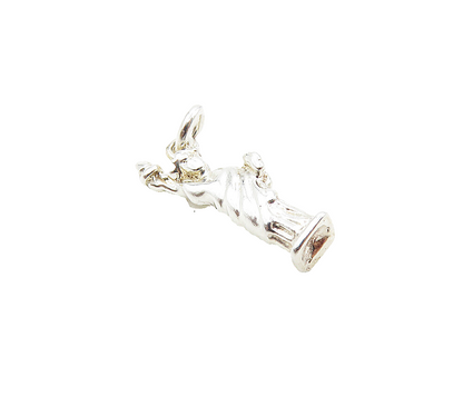 925 Sterling Silver  Vintage Petite Shiny Statue Of Liberty Pendant  PT6868