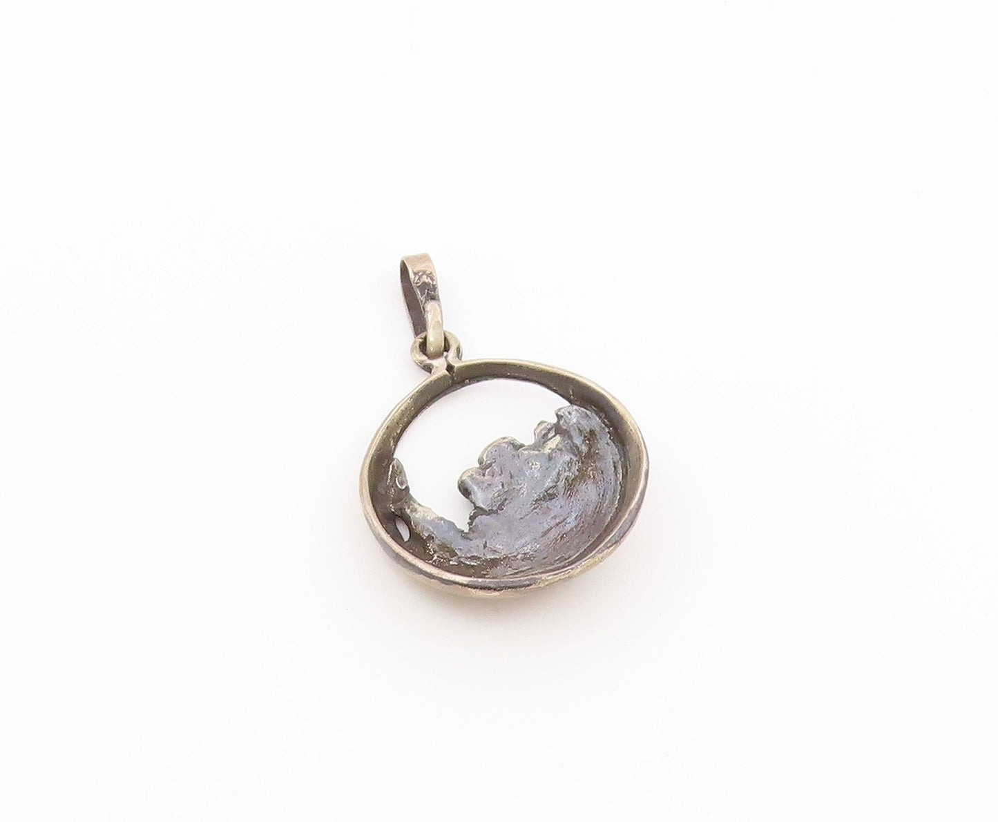 925 Sterling Silver  Vintage Oxidized Floral Round Drop Pendant  PT10330