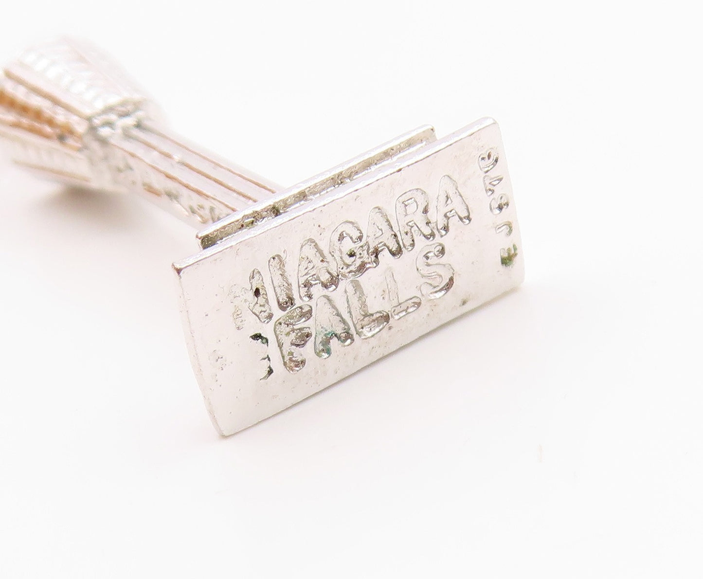 925 Sterling Silver  Vintage Shiny Niagara Falls Souvenir Pendant  PT16410