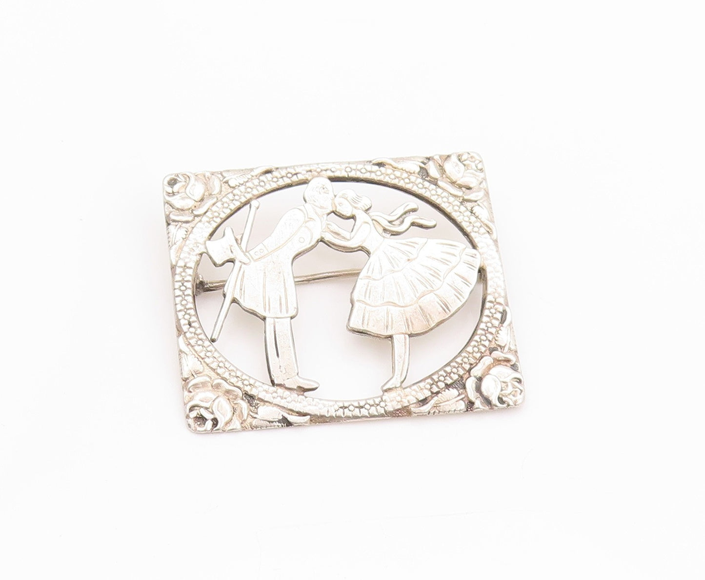 925 Sterling Silver Vintage Brooch Floral Framed Kissing Couple  BP11641