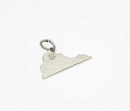 BEAU 925 Sterling Silver  Vintage Virginia Map Charm Pendant  PT2162