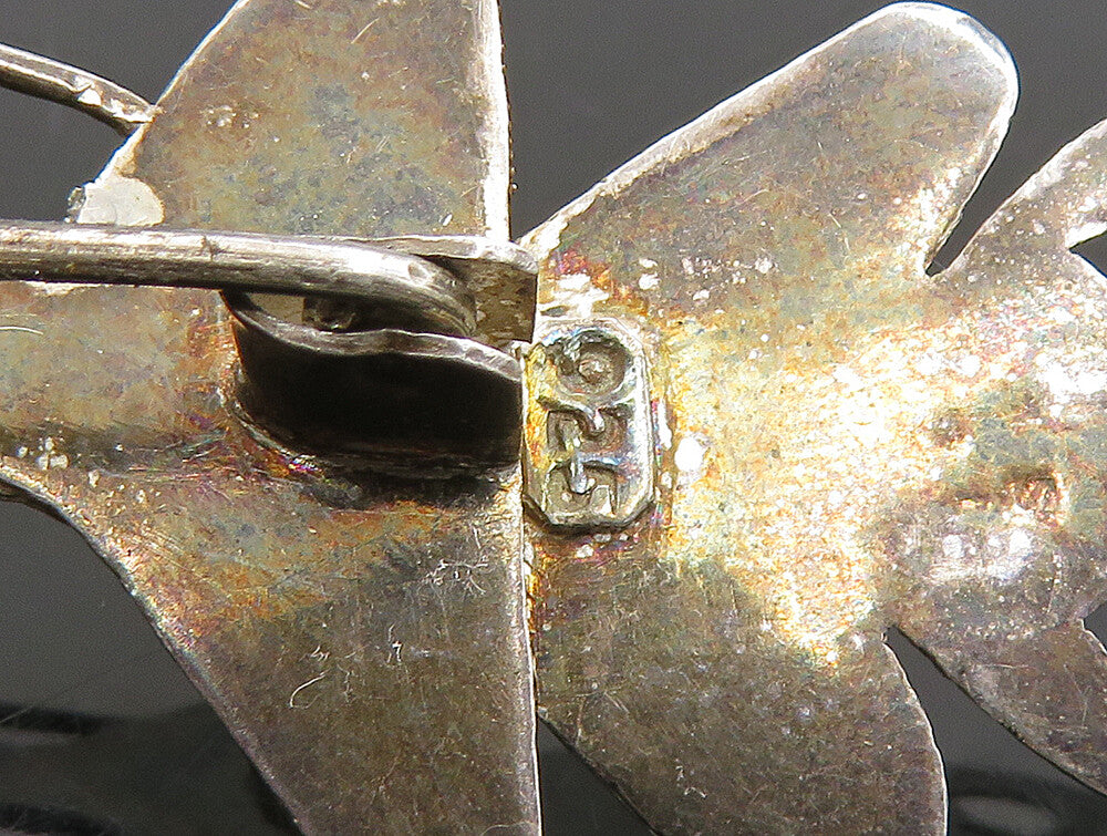 925 Sterling Silver  Vintage Dark Tone Modernist Design Brooch Pin  BP9219