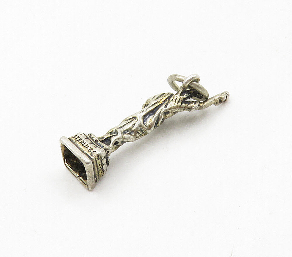 925 Sterling Silver  Vintage Petite Statue Of Liberty Pendant  PT12402
