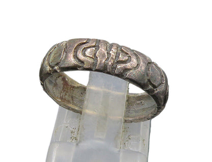 925 Sterling Silver  Vintage Dark Tone Pattern Petite Band Ring Sz 6  RG22980
