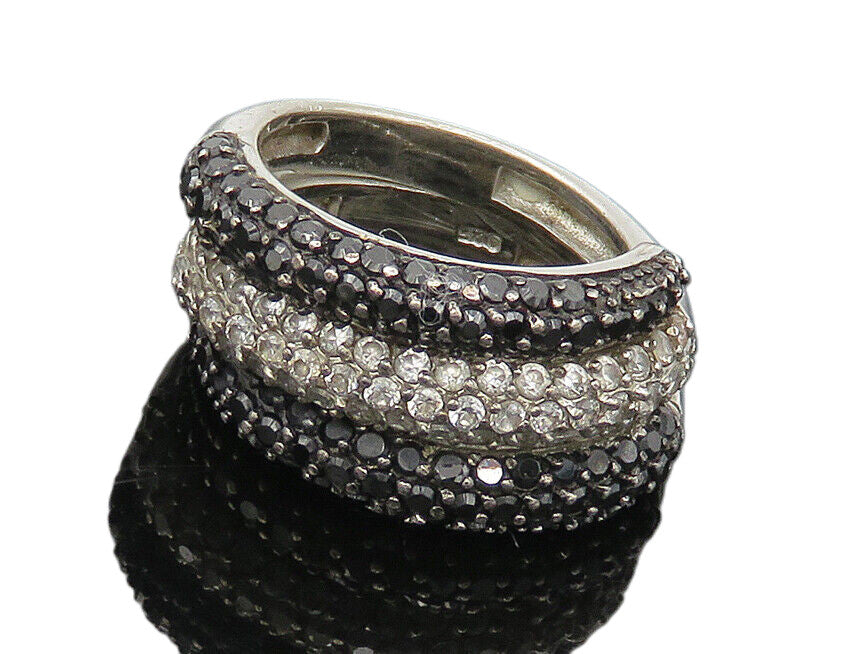 925 Silver  Vintage Cubic Zirconia & Black Hematite Band Ring Sz 5  RG17116