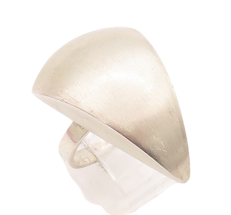 925 Sterling Silver Vintage Ring POLAND Designer Solid Triangle  Sz 7  RG28842