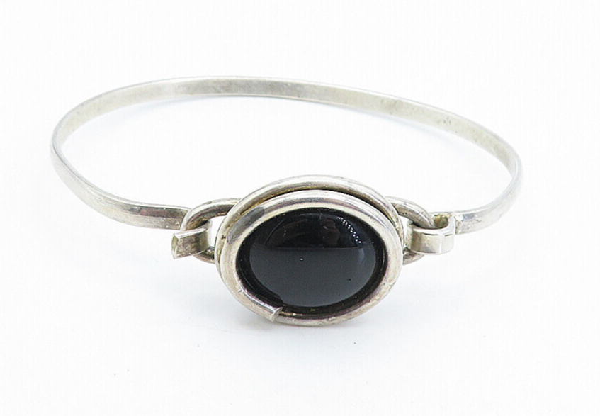 925 Sterling Silver  Vintage Cabochon Cut Black Onyx Cuff Bracelet  BT3163