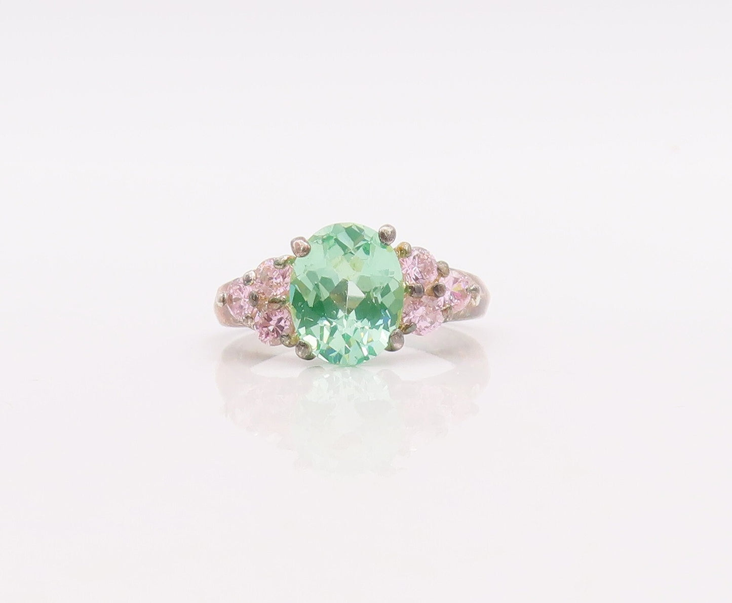925 Sterling Silver Vintage Ring Two Tone Oval & Round Cut CZ  Sz 8.5  RG28920