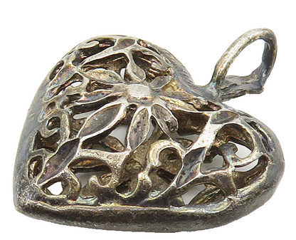 925 Sterling Silver  Vintage Dark Tone Floral Love Heart Pendant  PT12264