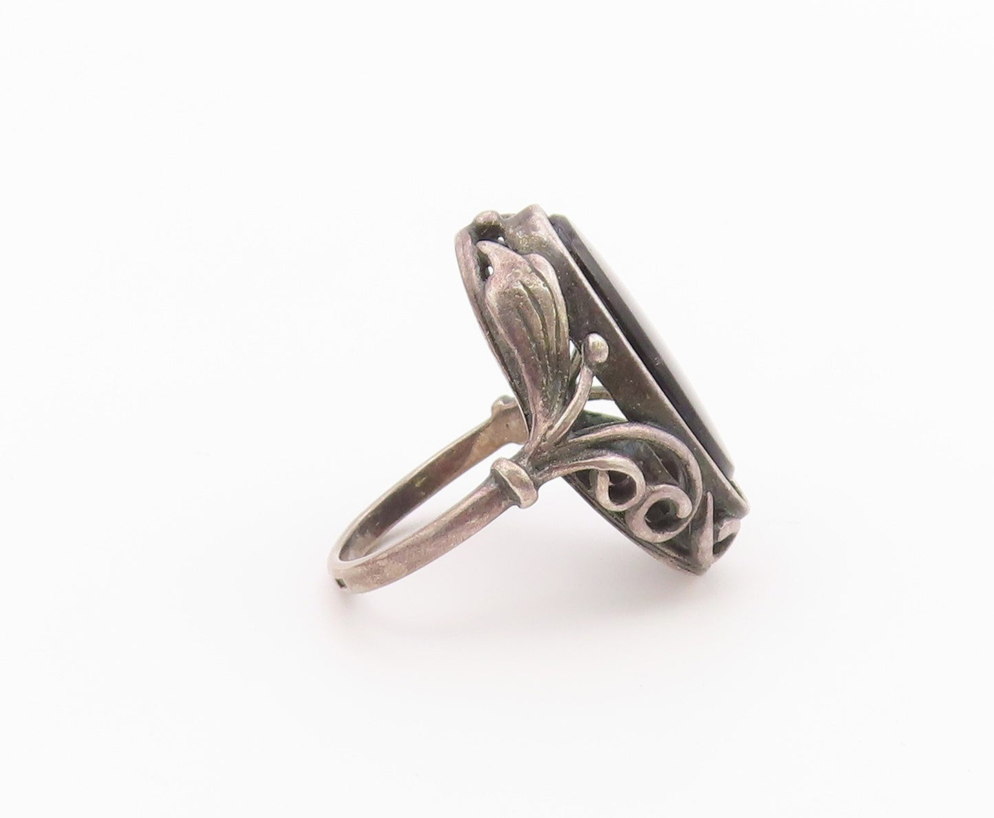 925 Sterling Silver Vintage Ring Oval Black Onyx Openwork Band  Sz 7  RG36447