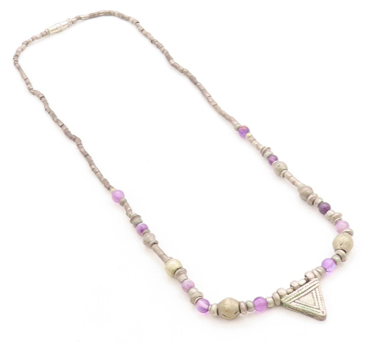 925 Sterling Silver  Vintage Petite Amethyst Beaded Chain Necklace  NE2233