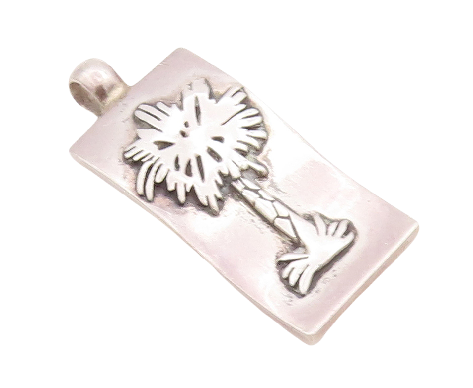 925 Sterling Silver Vintage Pendant Solid Coconut Tree Carved  PT23377