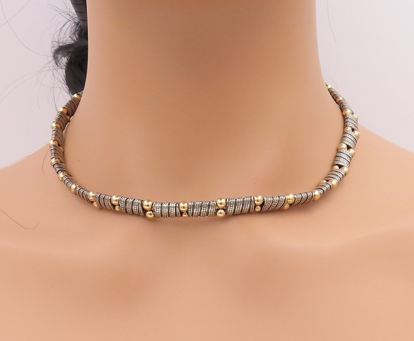 14k Gold 925 Sterling Silver Vintage Necklace Antique Carved Bead Design  NE4440