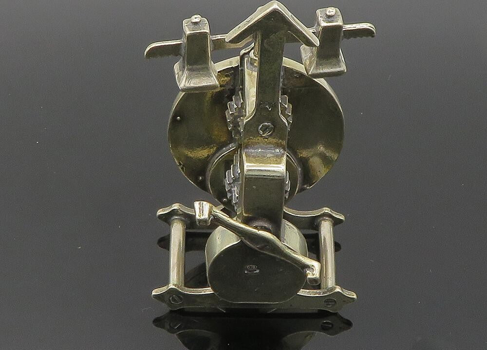 925 Sterling Silver  Vintage Heavy Mechanical Desktop Clock (SPINS)  TR2752