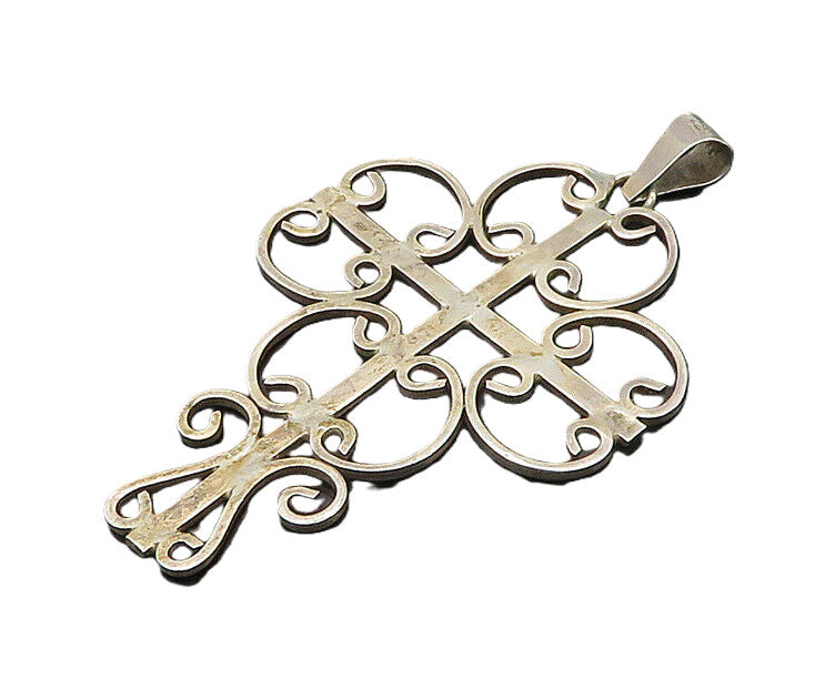 MEXICO 925 Silver  Vintage Pretzel Swirl Religious Cross Pendant  PT15616