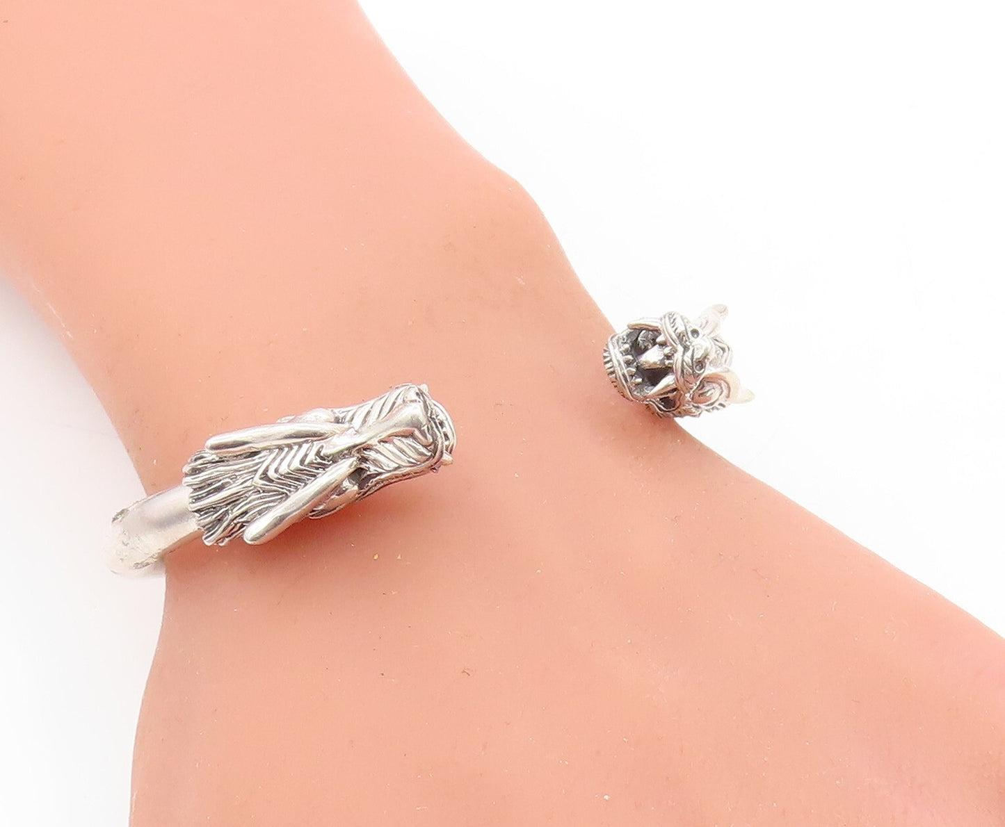 925 Sterling Silver  Vintage Shiny Sculpted Dragon Head Cuff Bracelet  BT2904