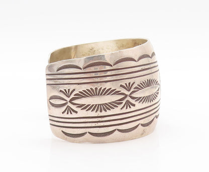 925 Sterling Silver Vintage Watch Cuff NAVAJO Solid Trible Design Carved  TR3772