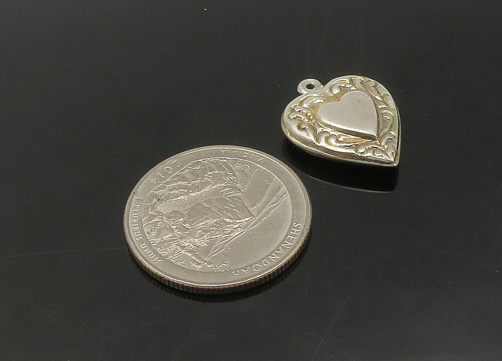 925 Sterling Silver  Vintage Antique Shiny Swirl Love Heart Pendant  PT17797