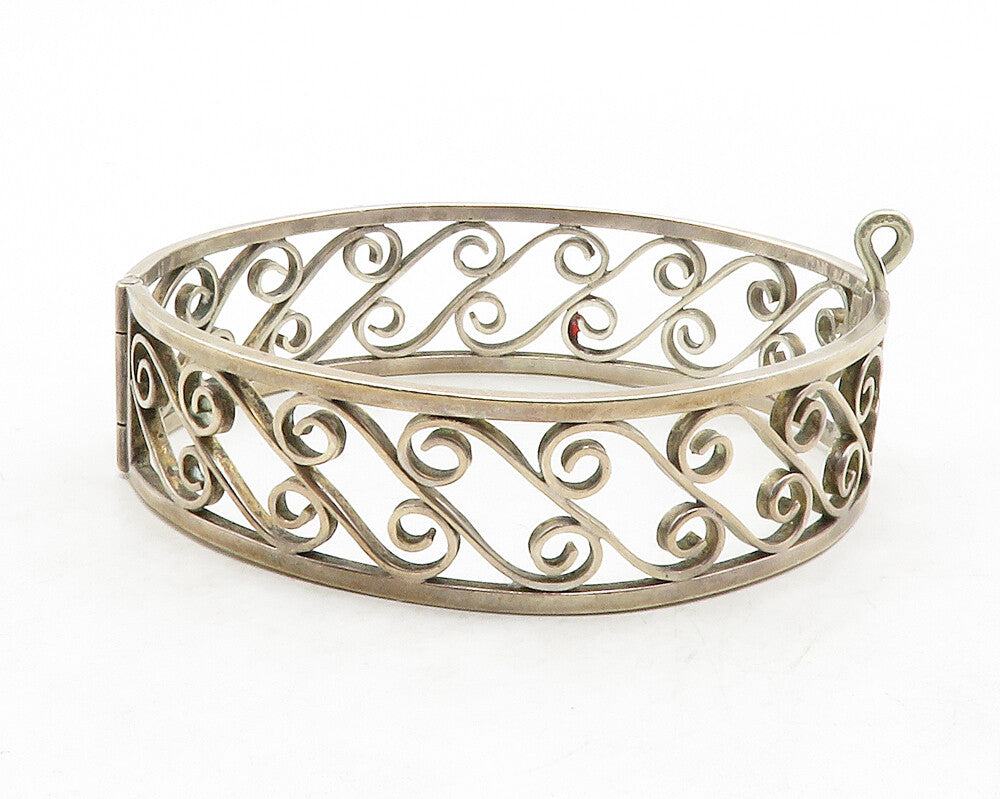 925 Sterling Silver  Vintage Antique 1937 Swirl Hinge Bangle Bracelet  BT4905