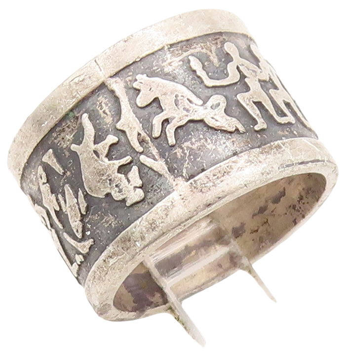 925 Sterling Silver Vintage Ring MEXICO Solid Trible Life Carved  Sz 6  RG31004