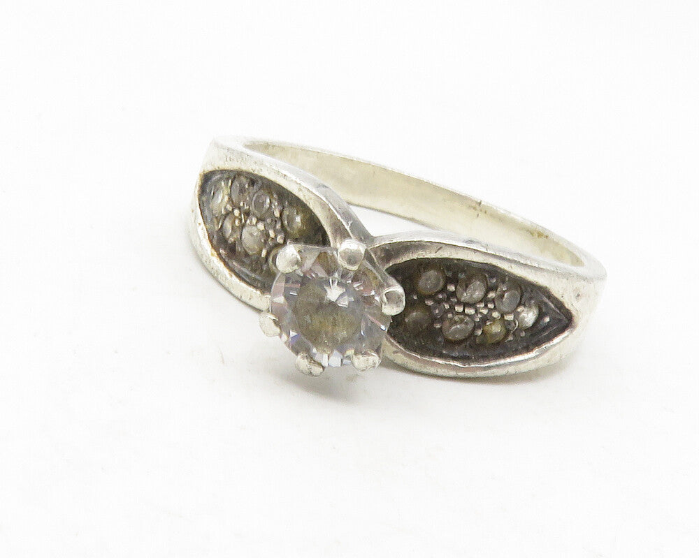 925 Sterling Silver  Vintage Topaz Solitaire With Accents Ring Sz 8.5  RG12088