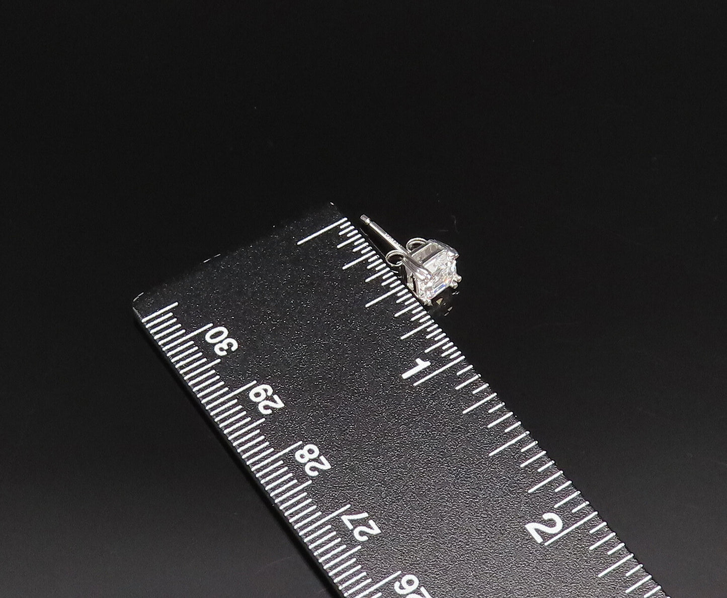 925 Sterling Silver Vintage Dainty Square Cubic Zirconia Stud Earrings EG11989