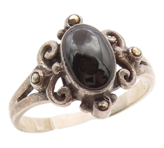 925 Sterling Silver Vintage Ring Cabochon Onyx & Marcasite Band  Sz 8.5  RG36070