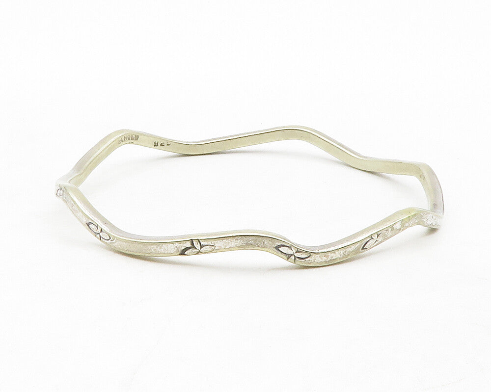 MEXICO 925 Sterling Silver Vintage Flower Etched Wavy Bangle Bracelet BT5132